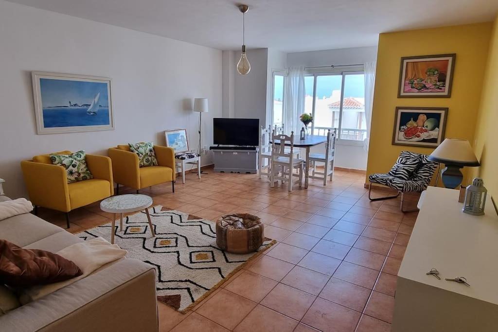 Gilda: Beautiful Spacious Apartment. Seaview From Rooftop Terrace Corralejo Exterior foto